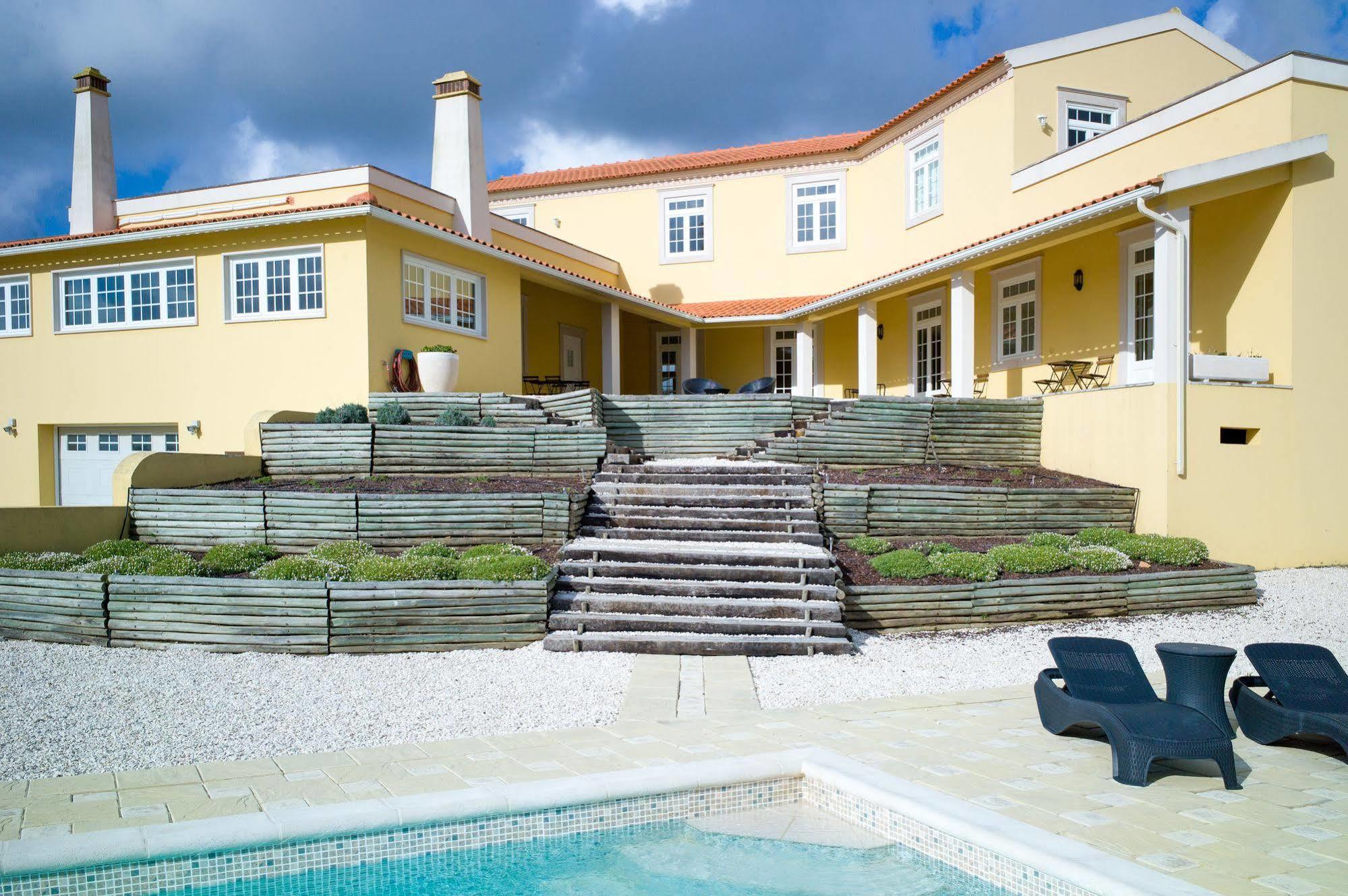 Casa Pedra Nobre Bed & Breakfast Nadadouro Exterior photo