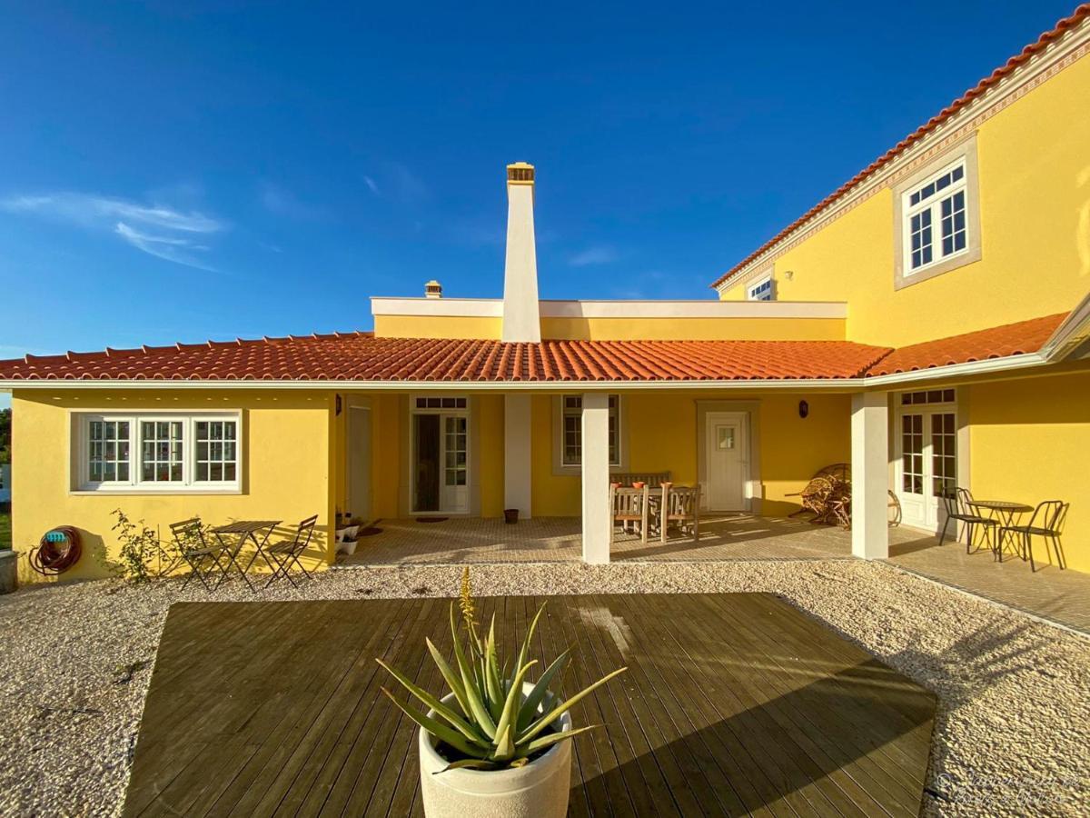 Casa Pedra Nobre Bed & Breakfast Nadadouro Exterior photo